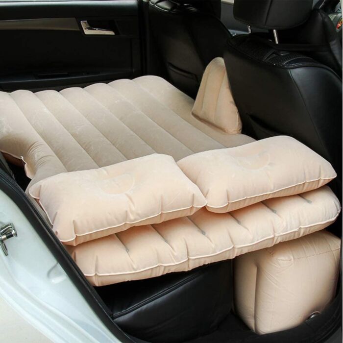 Matelas gonflable voiture
