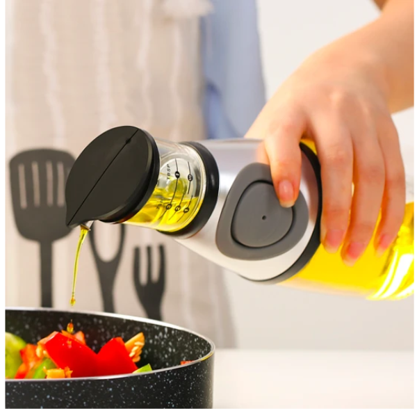 Bouteille Doseur D'huile ,Vinaigre... contrôlez la quantité d'huile que vous utilisez avec une simple pression Bouteille Doseur D'huile ,Vinaigre... contrôlez la quantité d'huile que vous utilisez avec une simple pression