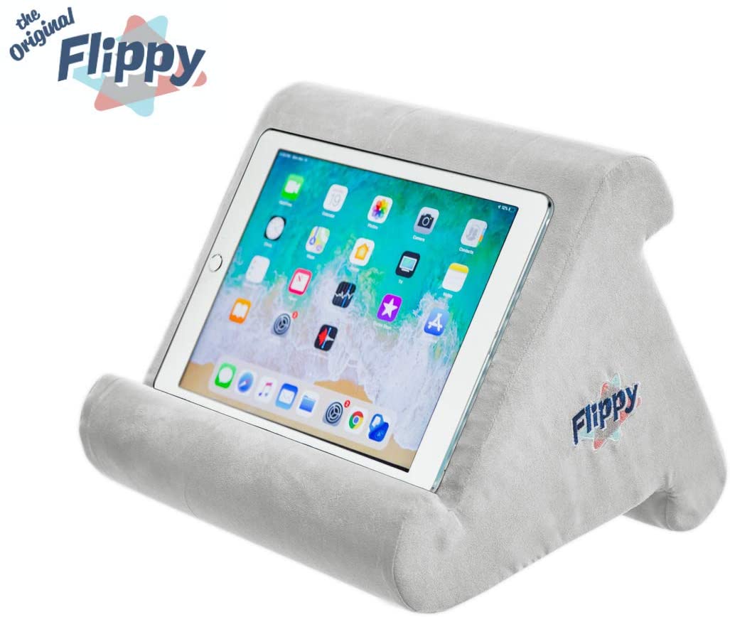 Support multi-angle Flippy pillow pour iPad, tablettes, liseuses, smartphones, livres et magazines … Support multi-angle Flippy pillow pour iPad, tablettes, liseuses, smartphones, livres et magazines ...