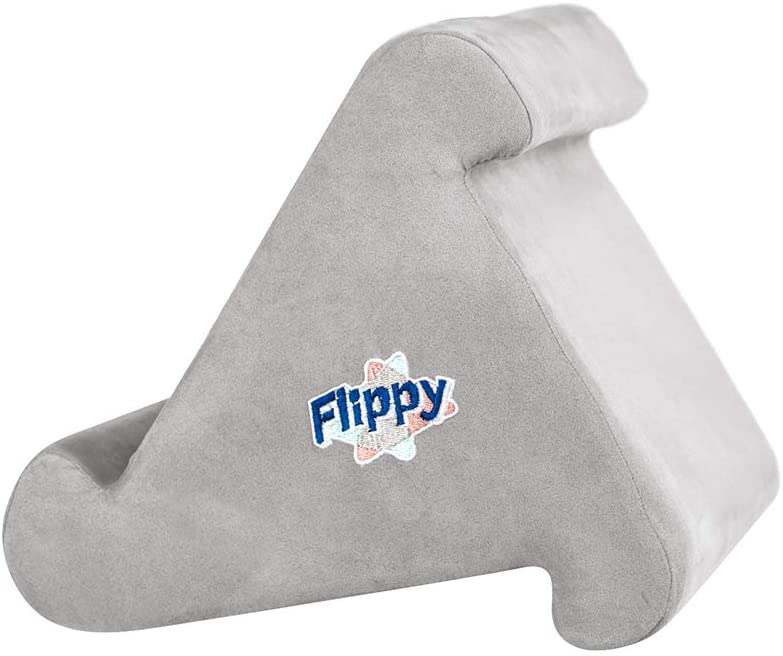 Support multi-angle Flippy pillow pour iPad, tablettes, liseuses, smartphones, livres et magazines … Support multi-angle Flippy pillow pour iPad, tablettes, liseuses, smartphones, livres et magazines ...